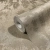 Tapeta_metalizowany_beton_35680_Gloockler_Pompoos_Provence_Marburg (1).webp